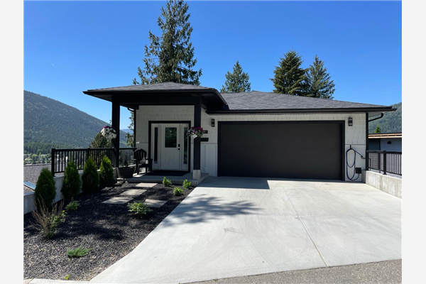 507 HOWE STREET, Nelson