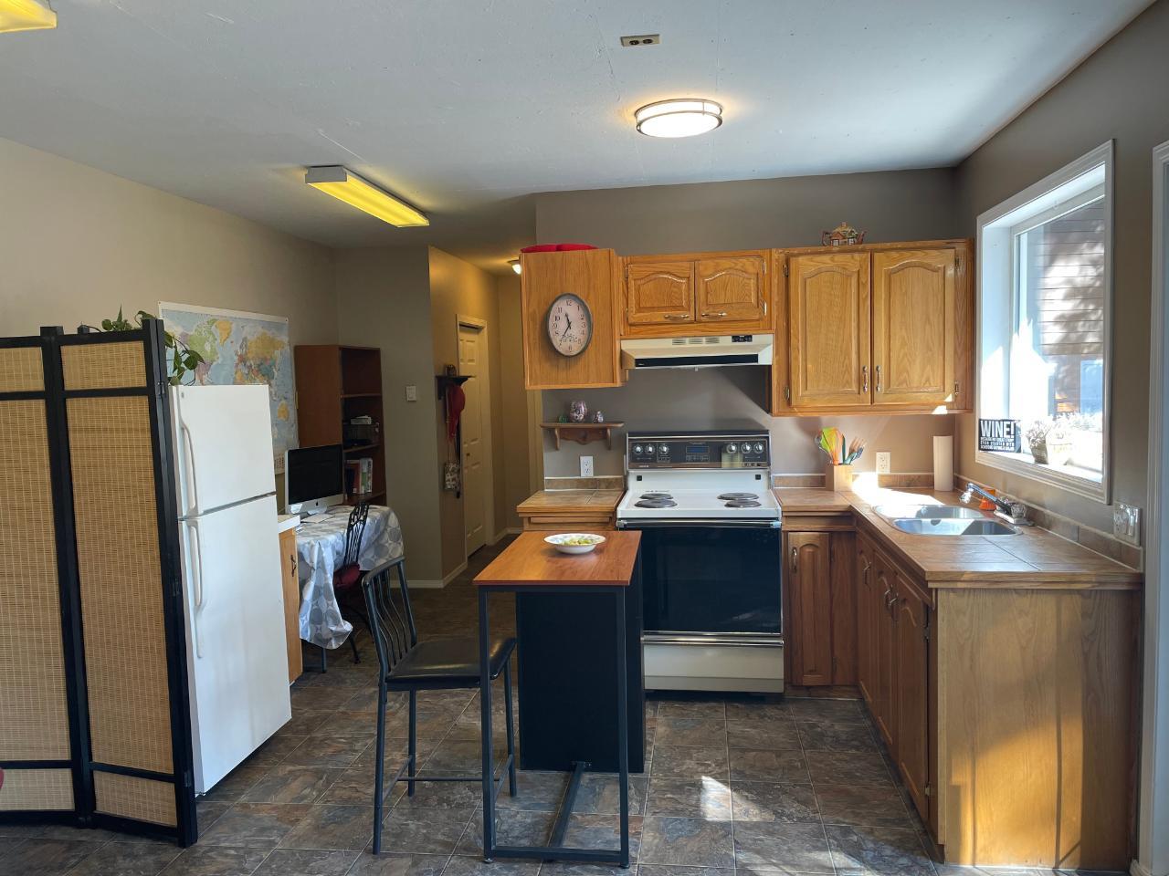 1801 CARL THOMPSON ROAD
