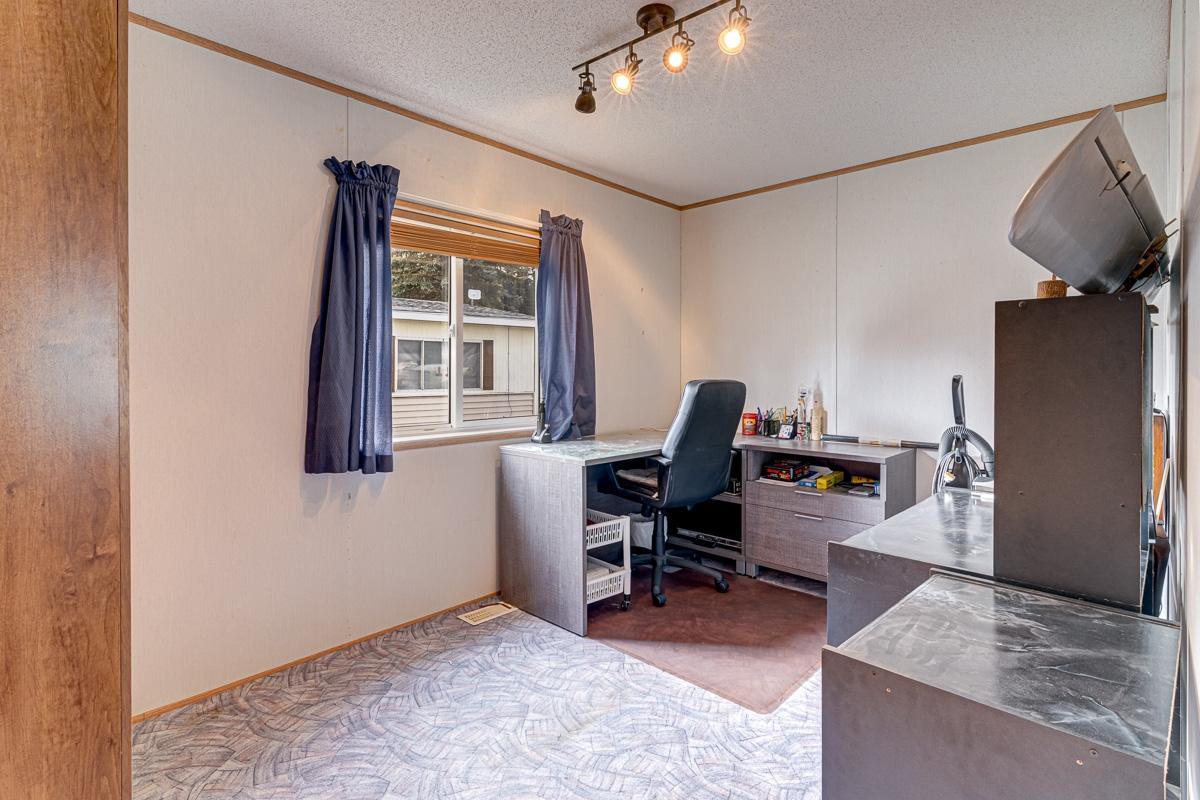 27 - 6272 LOWER ELK VALLEY ROAD, #27