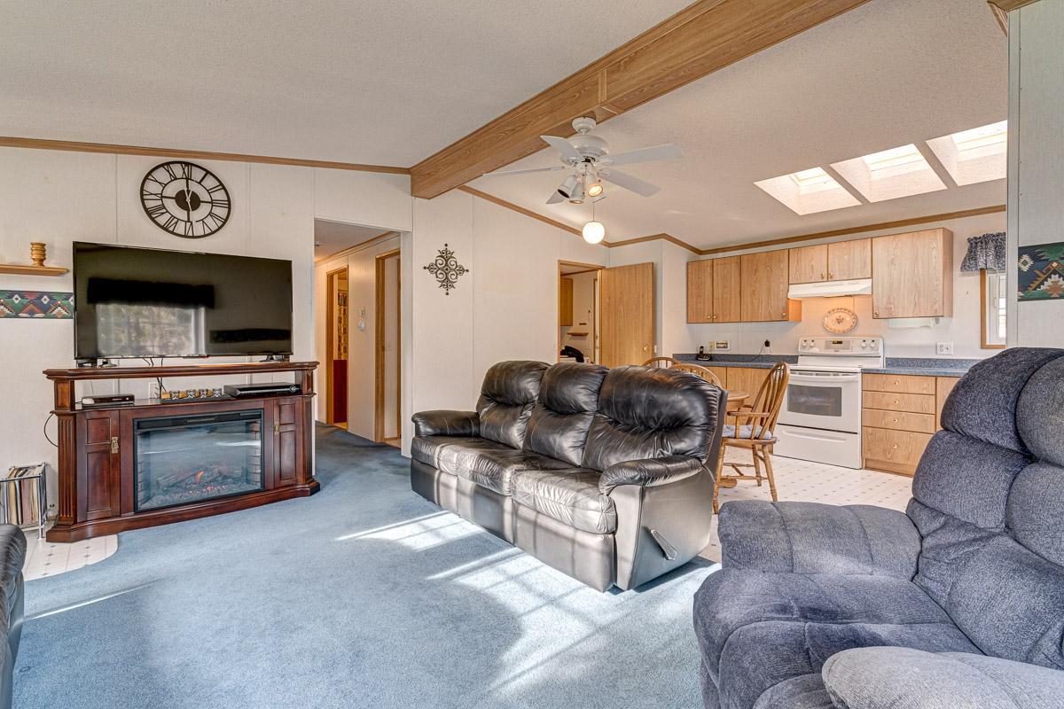 27 - 6272 LOWER ELK VALLEY ROAD, #27