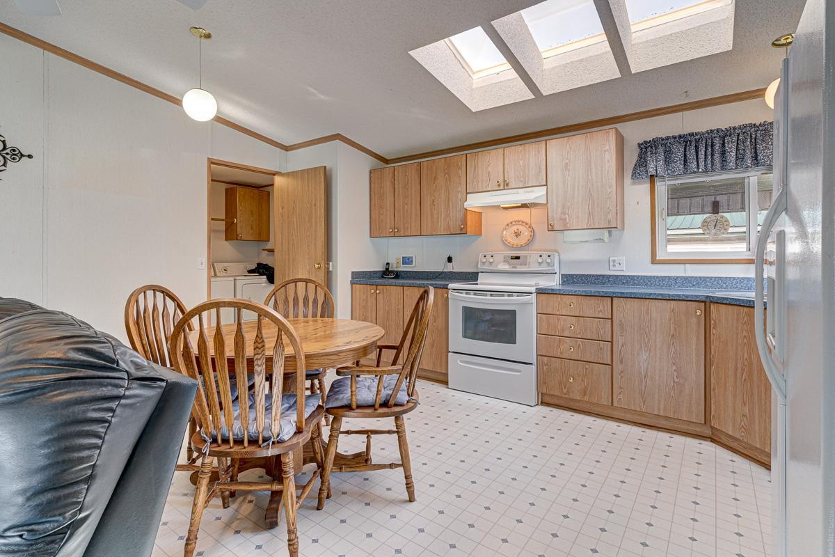 27 - 6272 LOWER ELK VALLEY ROAD, #27