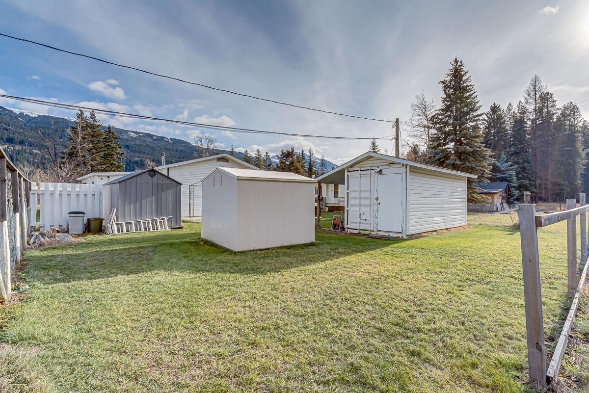 27 - 6272 LOWER ELK VALLEY ROAD, #27