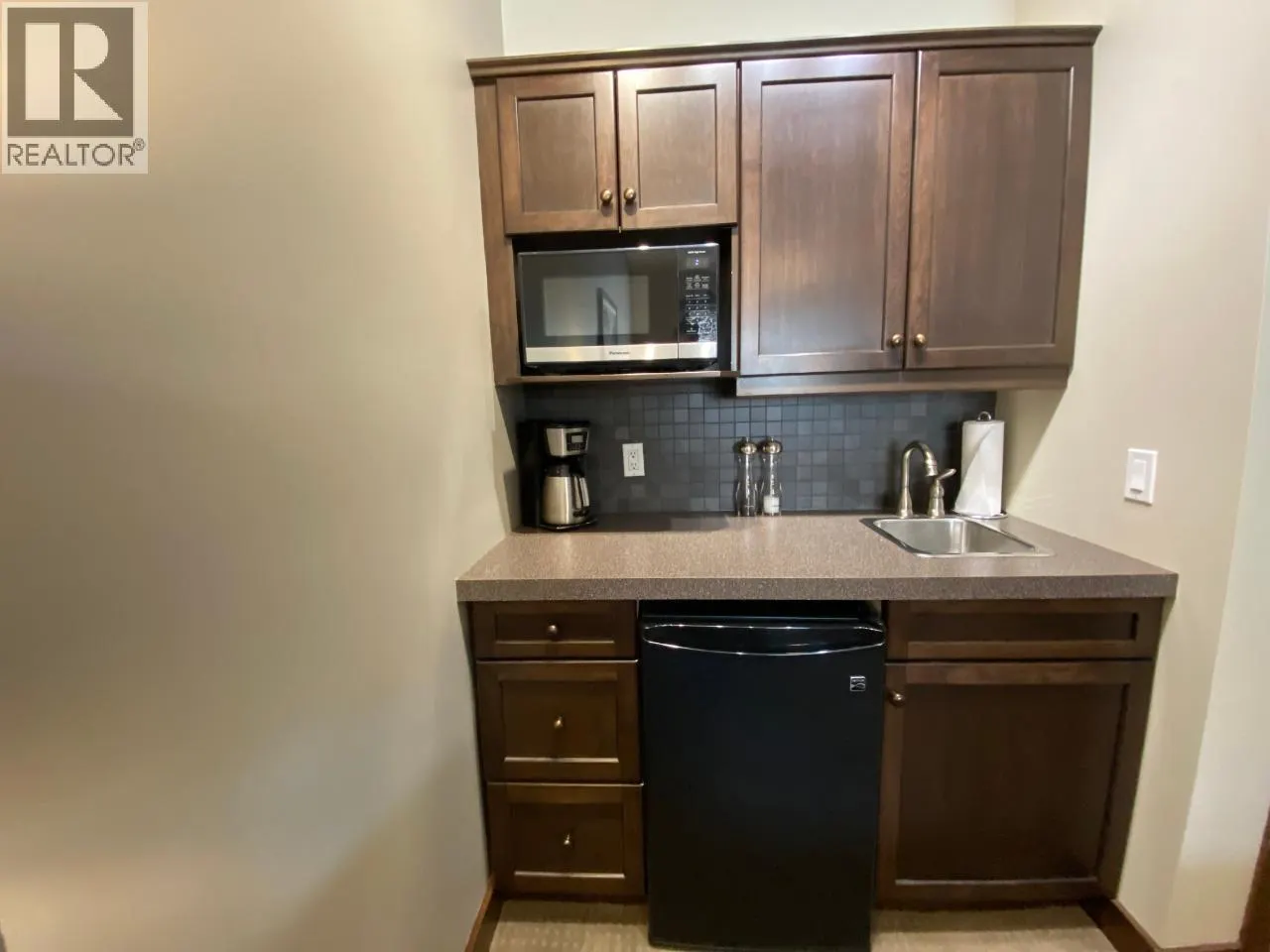 600 BIGHORN Boulevard Unit# 633D