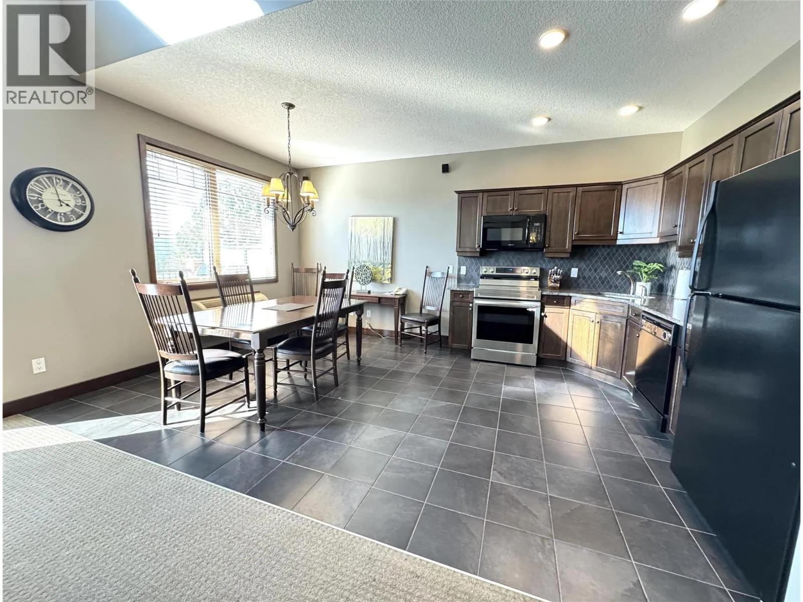 600 BIGHORN Boulevard Unit# 633D