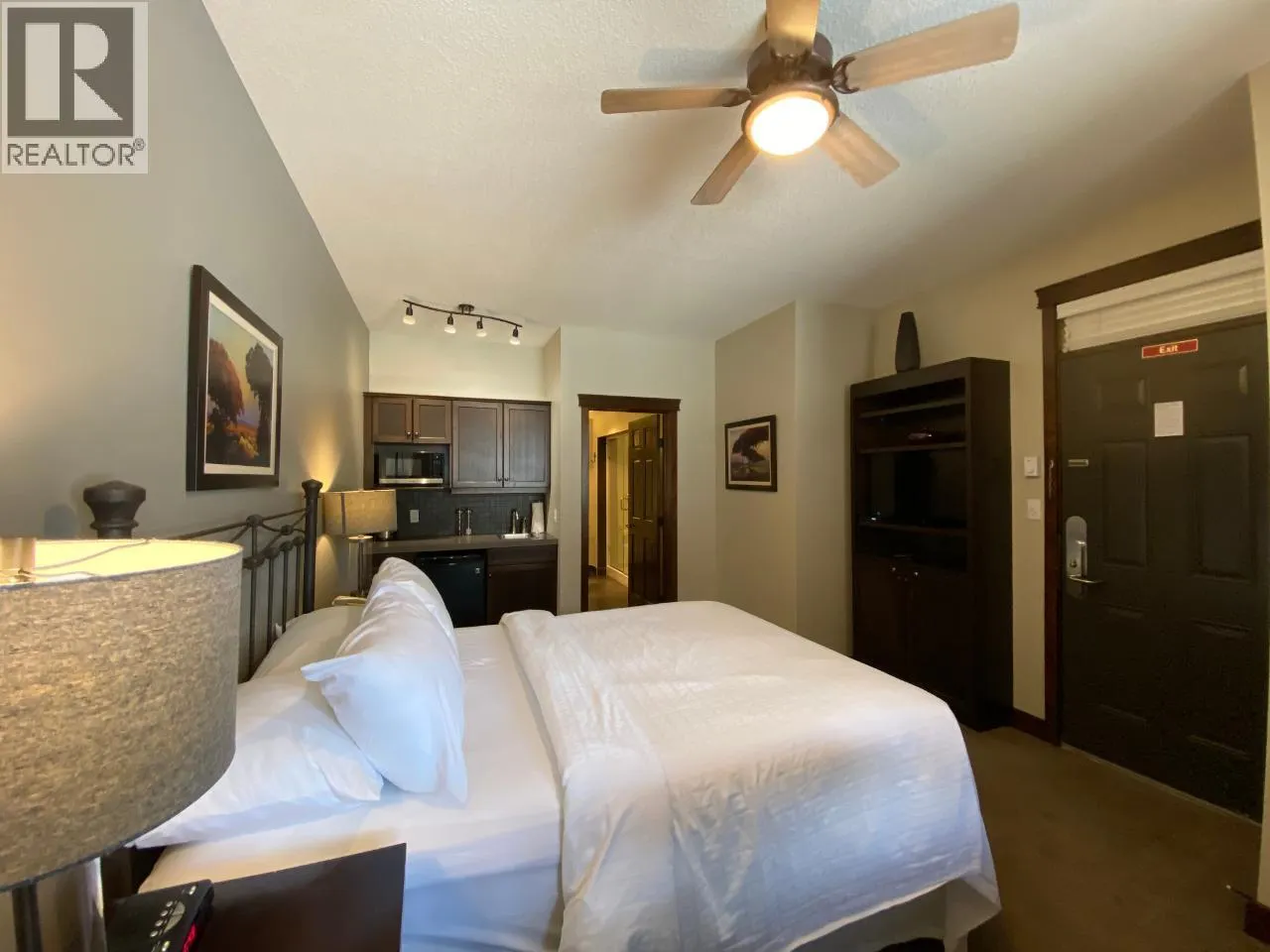 600 BIGHORN Boulevard Unit# 633D