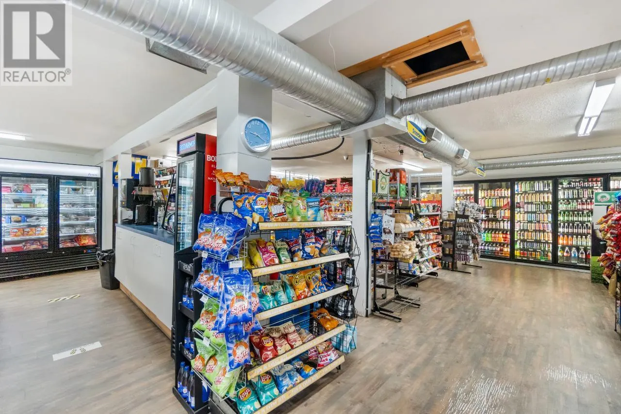 2593 Broadwater Road