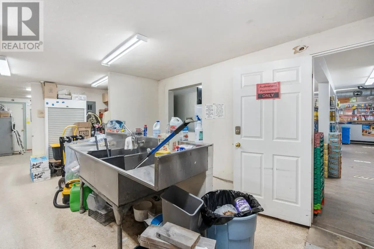 2593 Broadwater Road