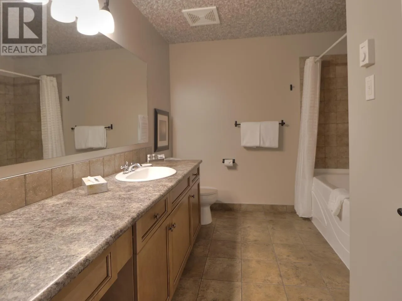 400 BIGHORN Boulevard Unit# 425 C