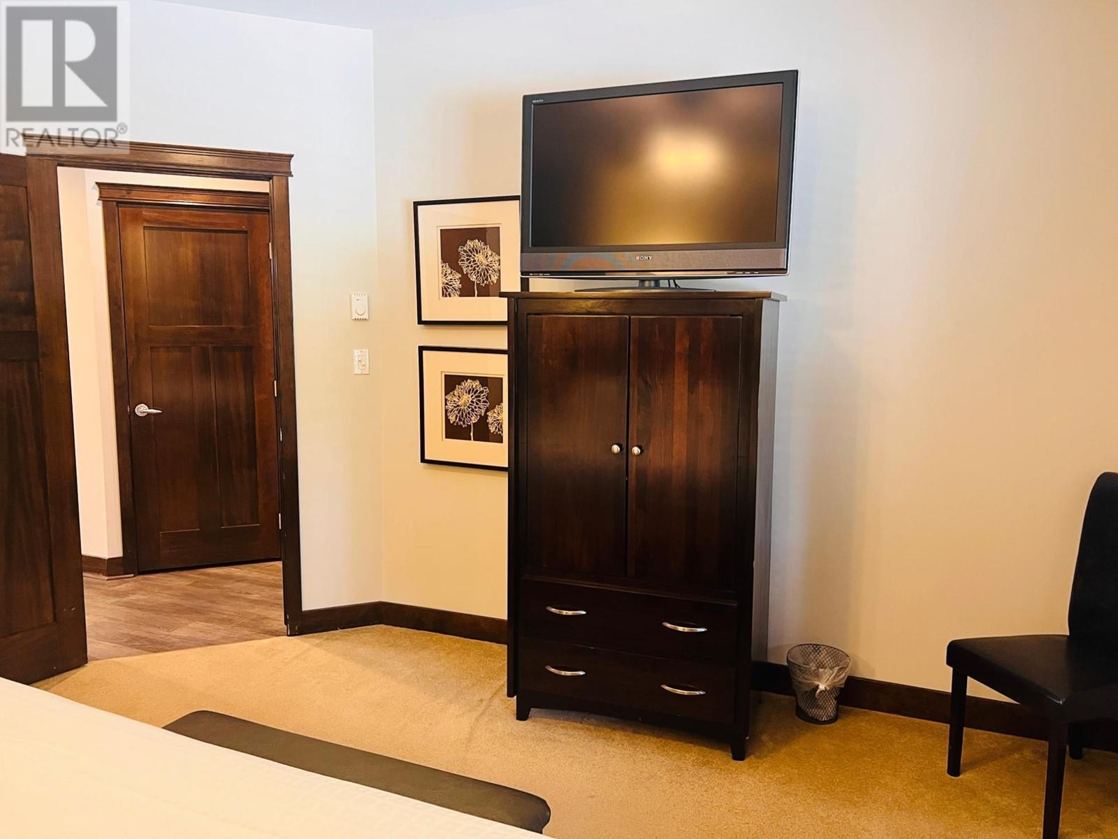 800 BIGHORN Boulevard Unit# 822c