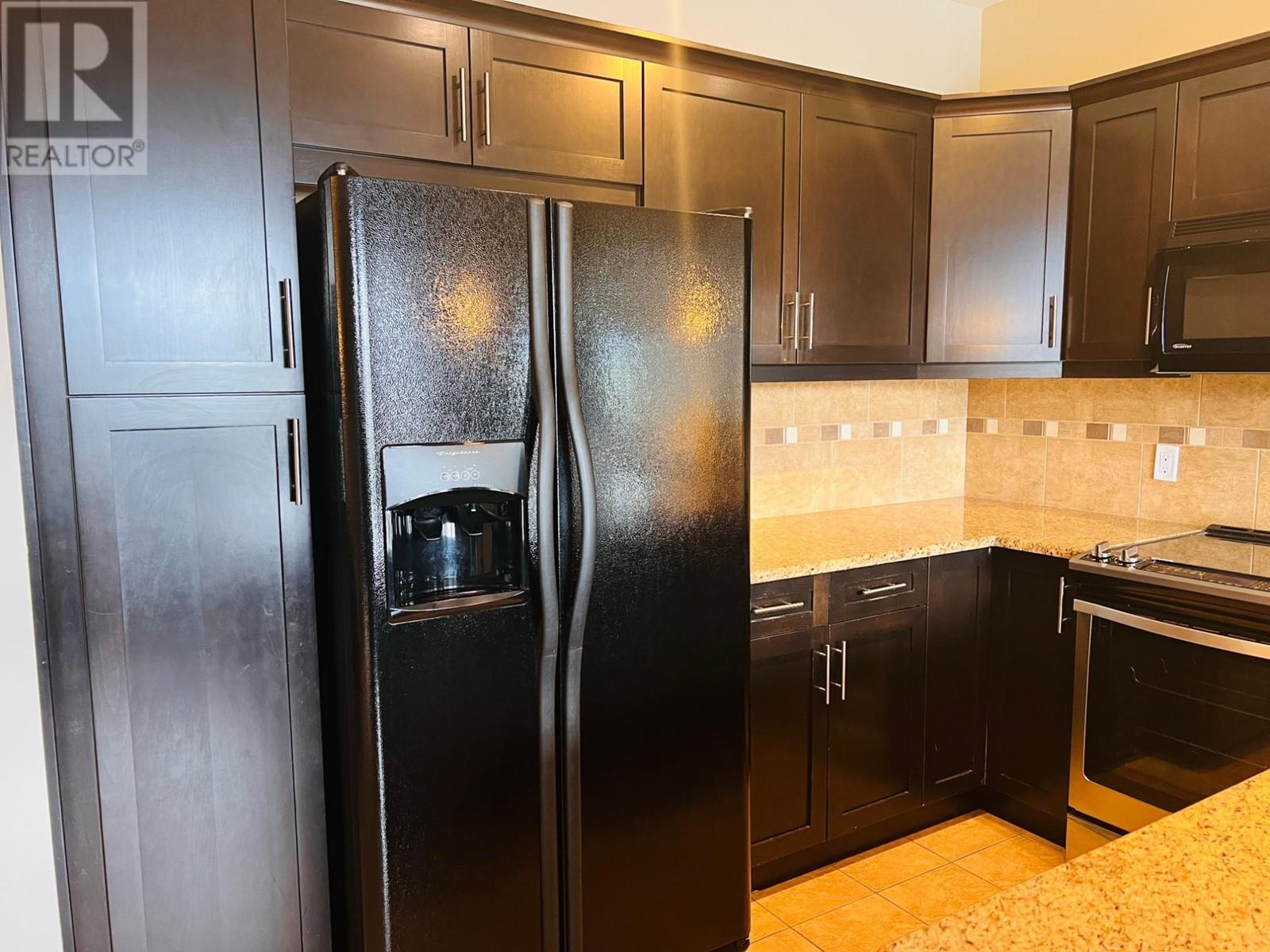 800 BIGHORN Boulevard Unit# 822c
