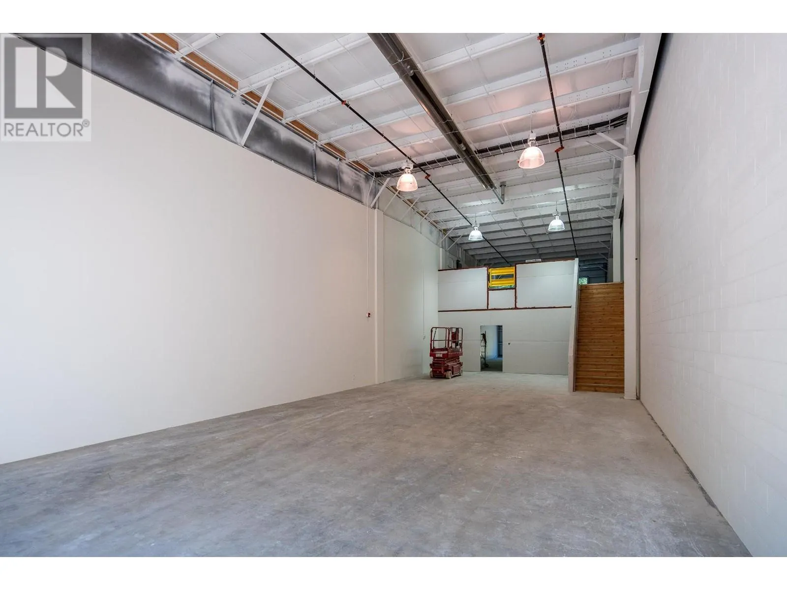 1155 INSIGHT Drive Unit# 15