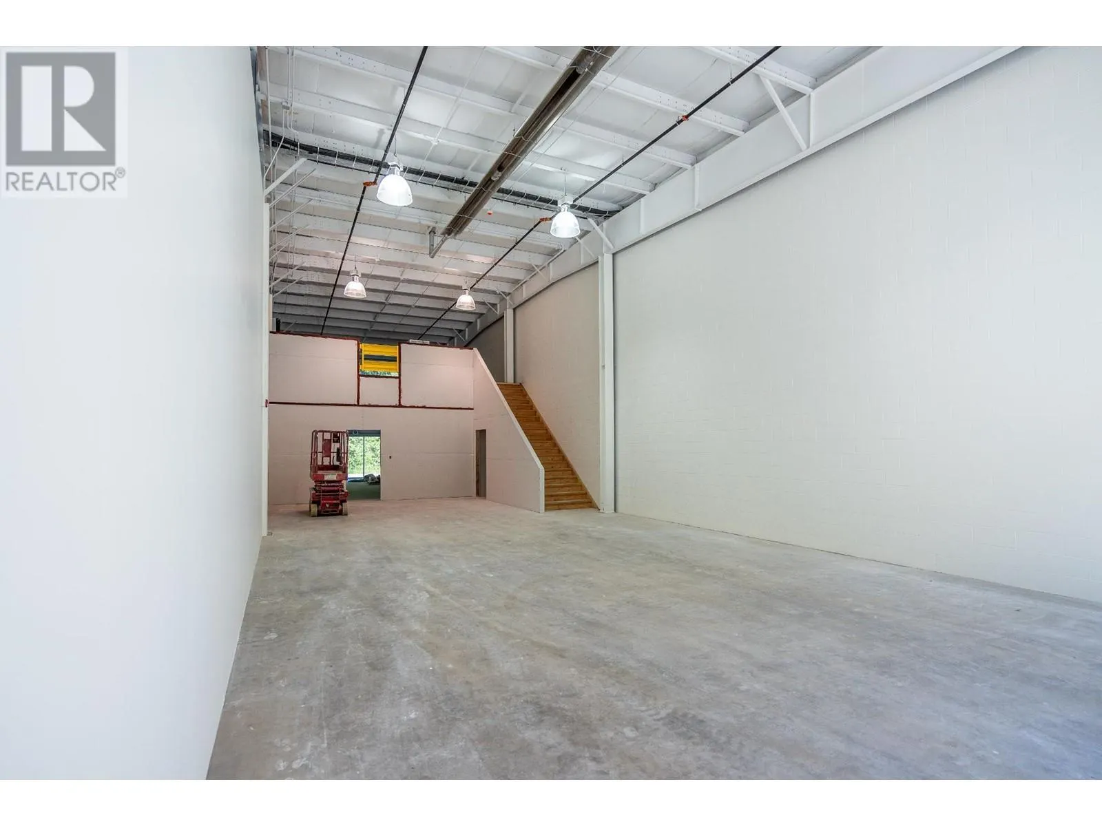 1155 INSIGHT Drive Unit# 15