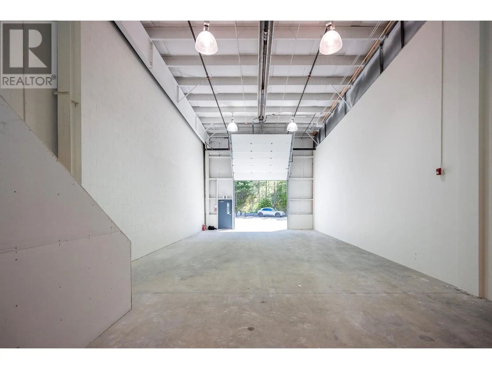 1155 INSIGHT Drive Unit# 15