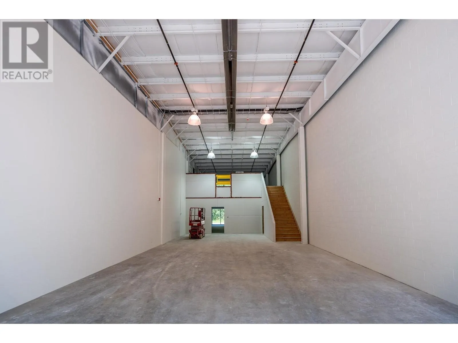 1155 INSIGHT Drive Unit# 15