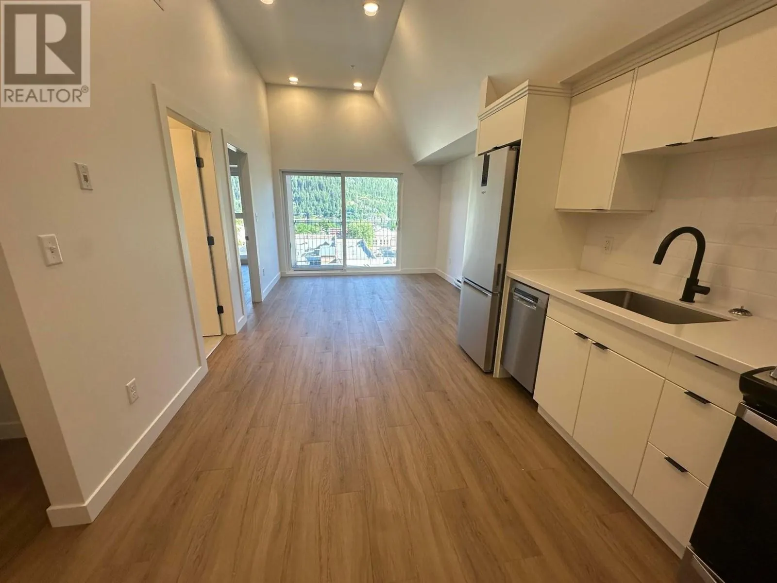 514 VICTORIA Street Unit# 505