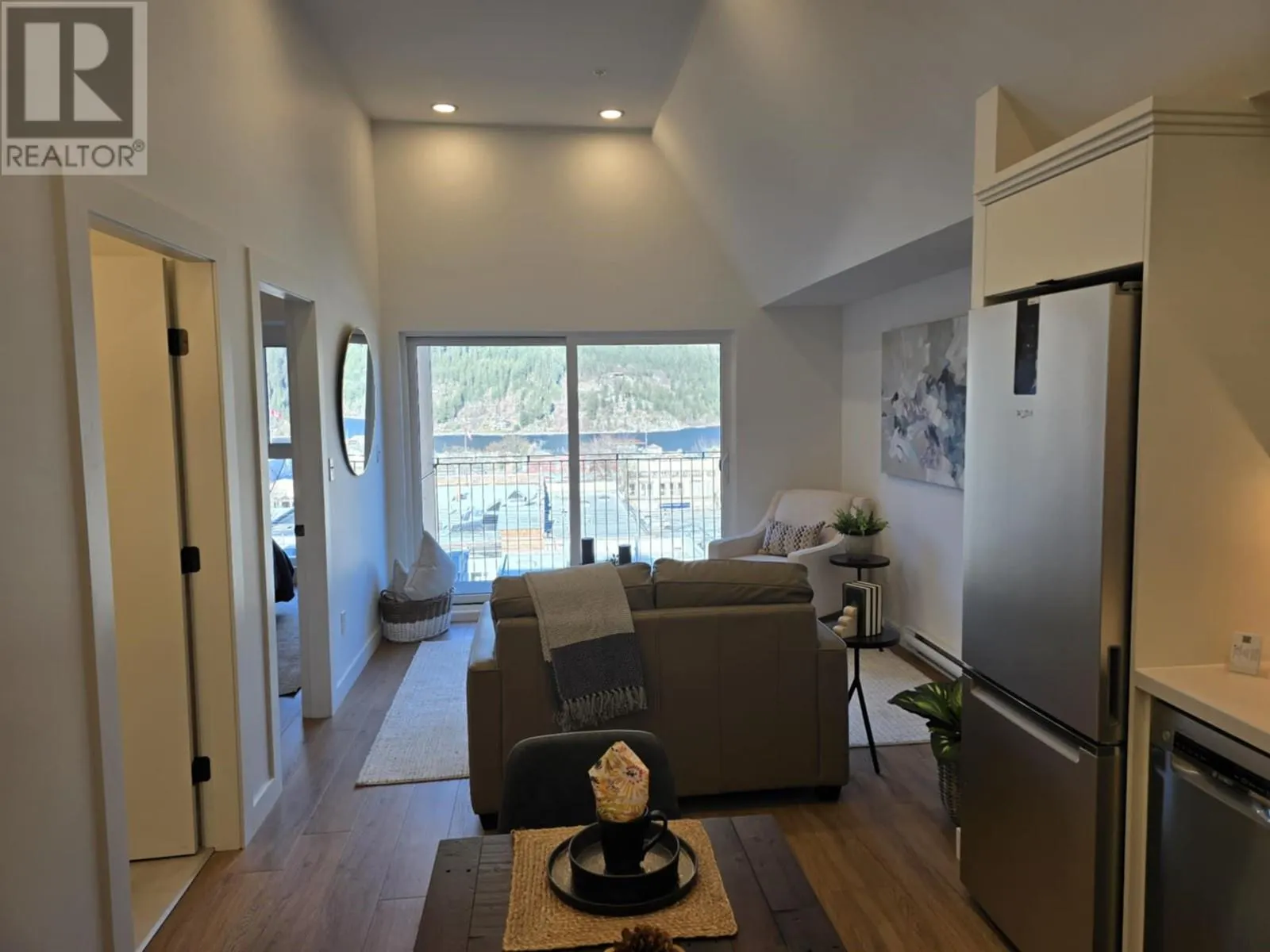 514 VICTORIA Street Unit# 505