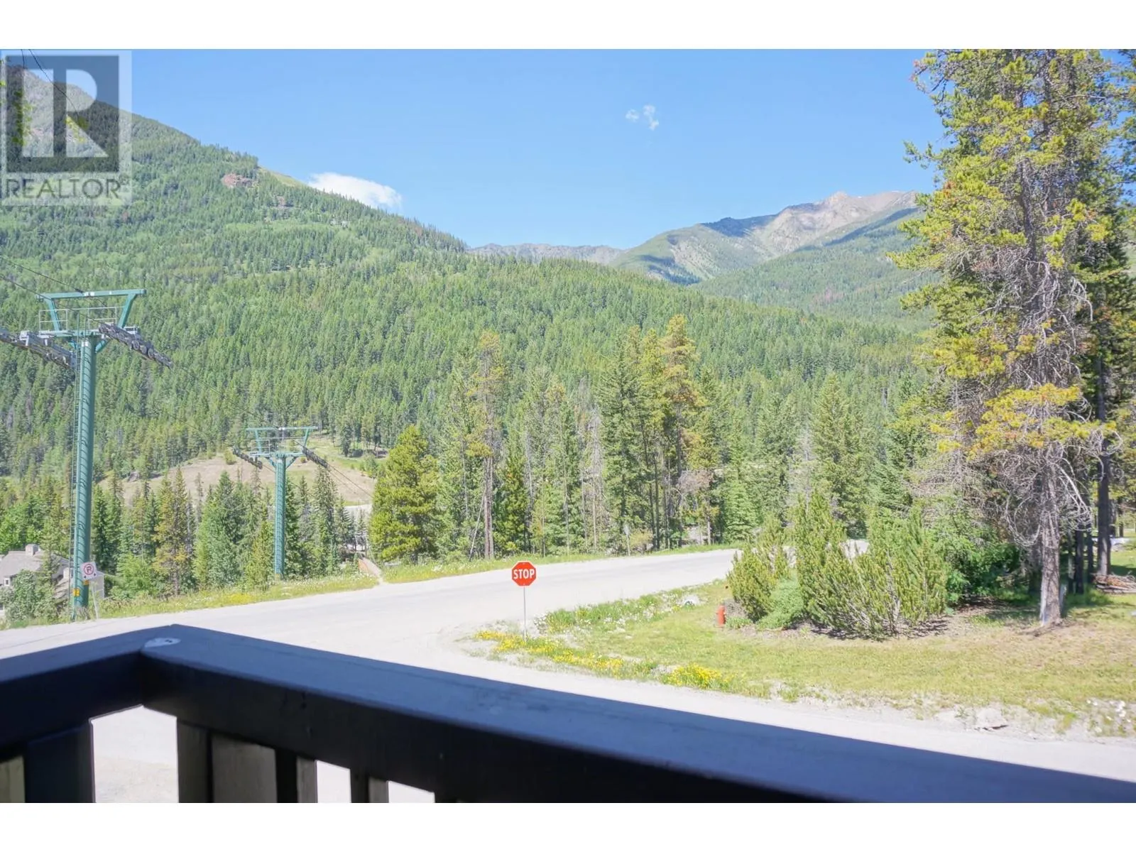 2049 SUMMIT Drive Unit# 314B