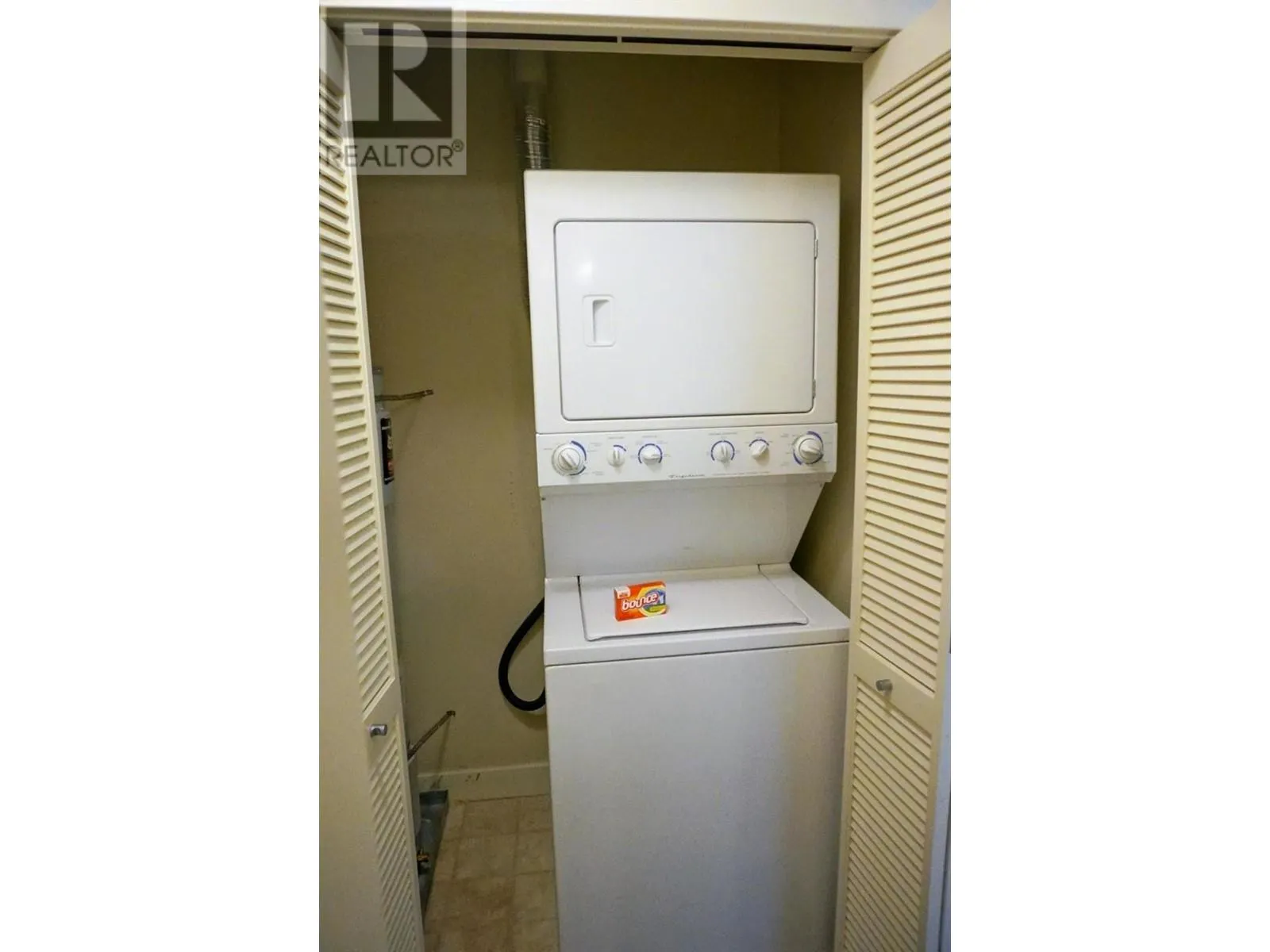 2049 SUMMIT Drive Unit# 314B