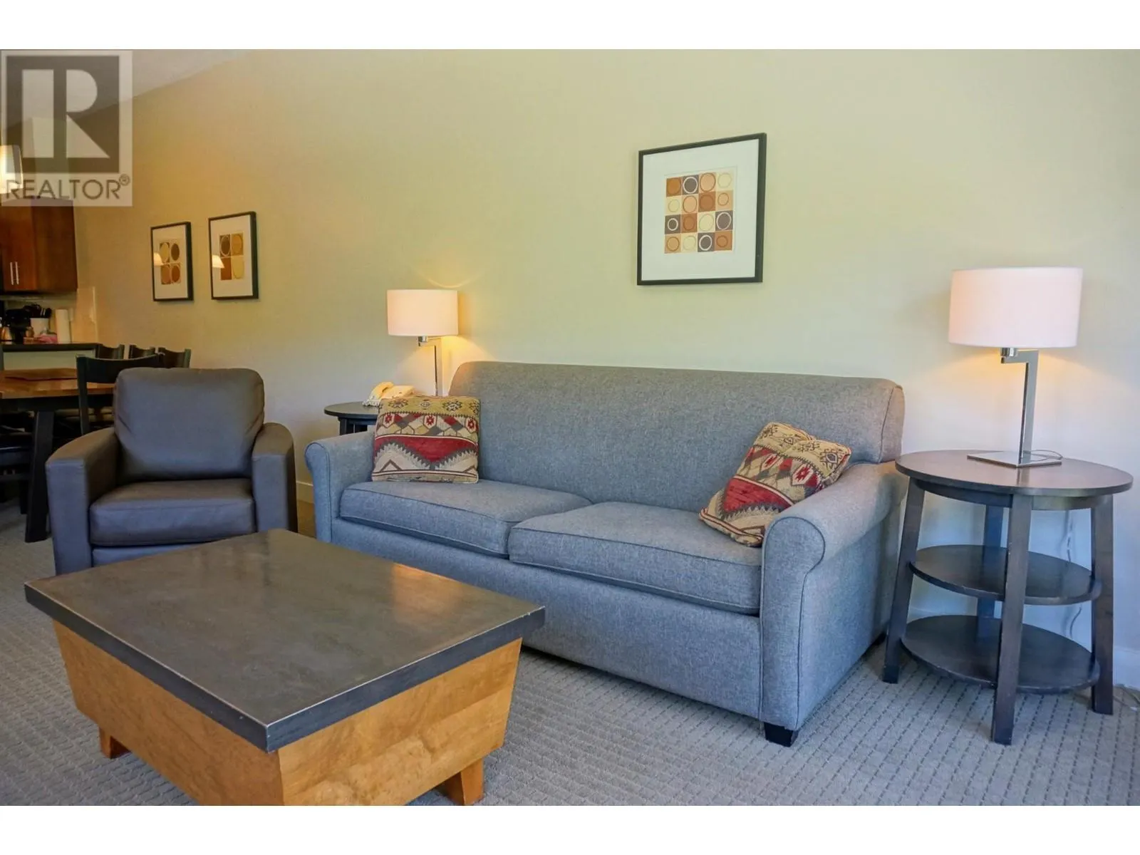 2049 SUMMIT Drive Unit# 314B