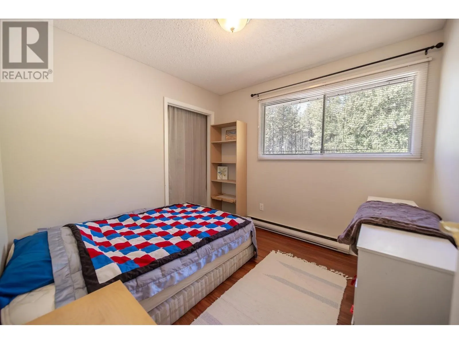 380 IVY Road