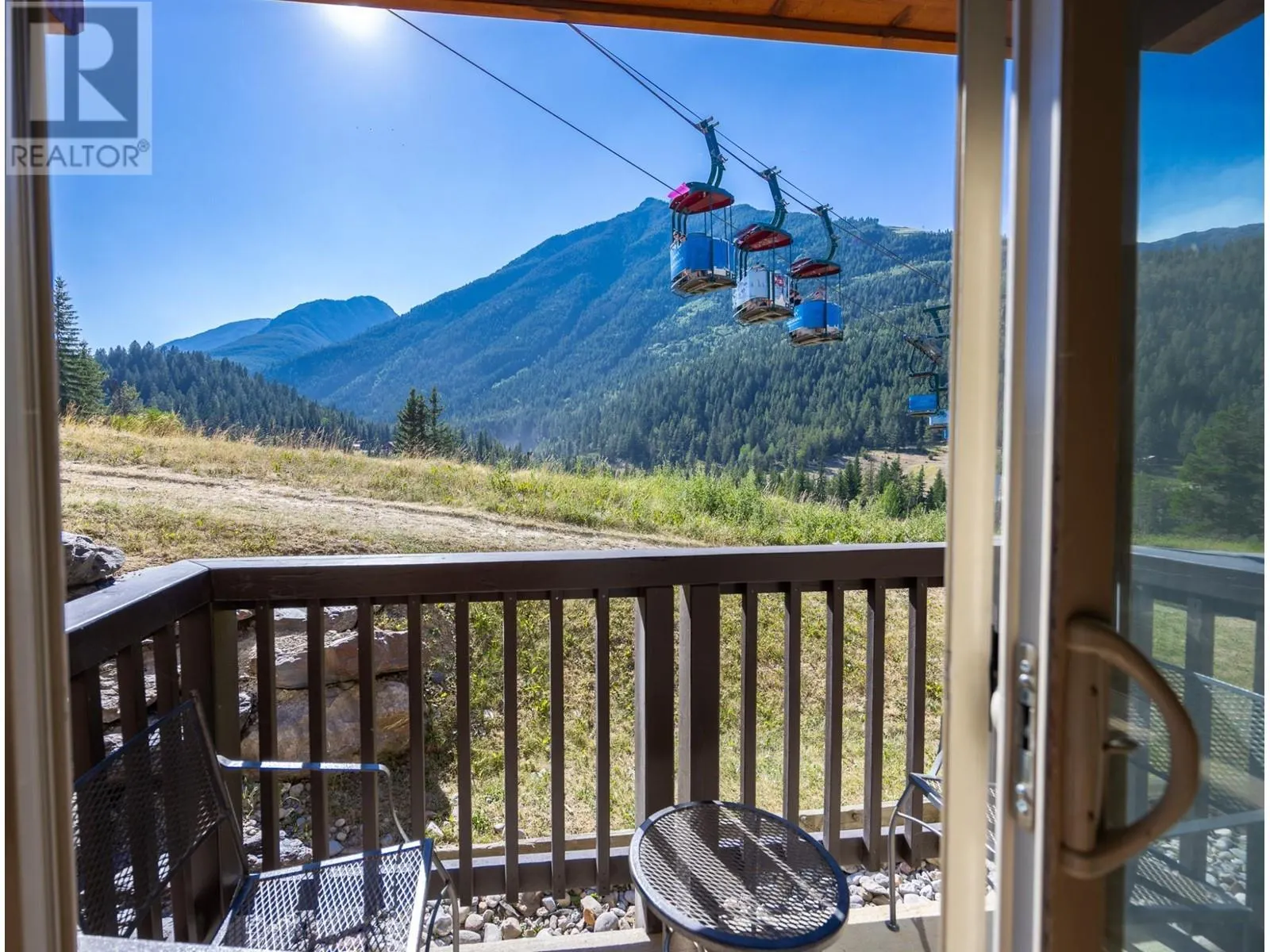 2049 SUMMIT Drive Unit# 313A