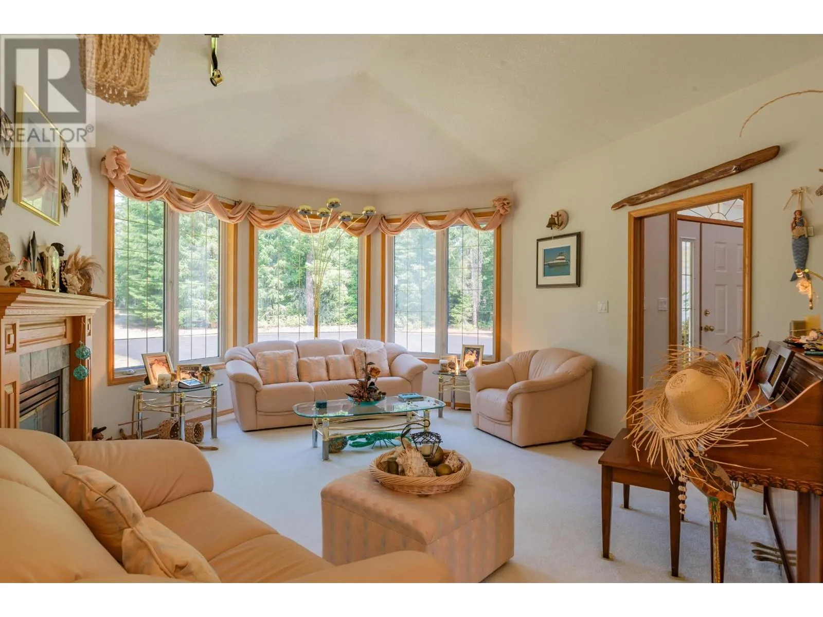 2718 OSACHOFF Road
