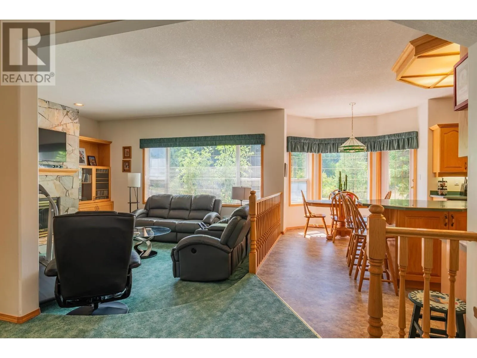 2718 OSACHOFF Road