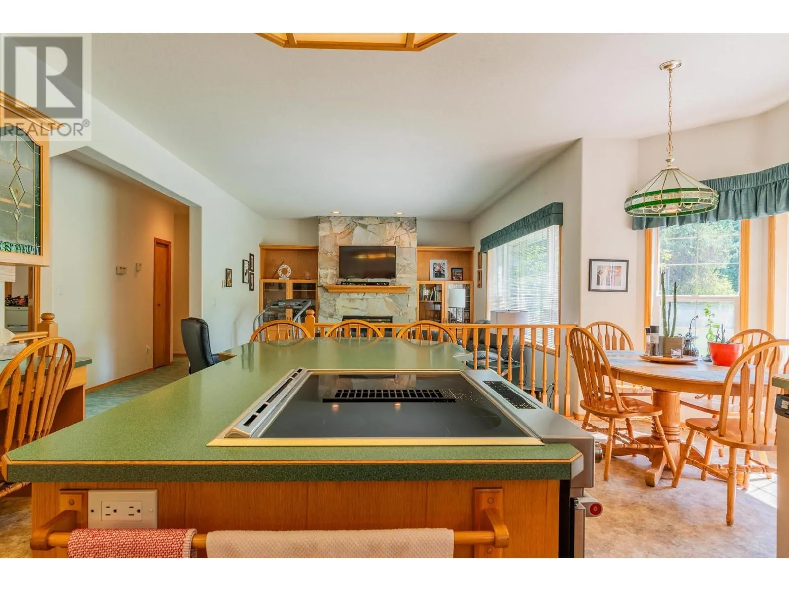 2718 OSACHOFF Road