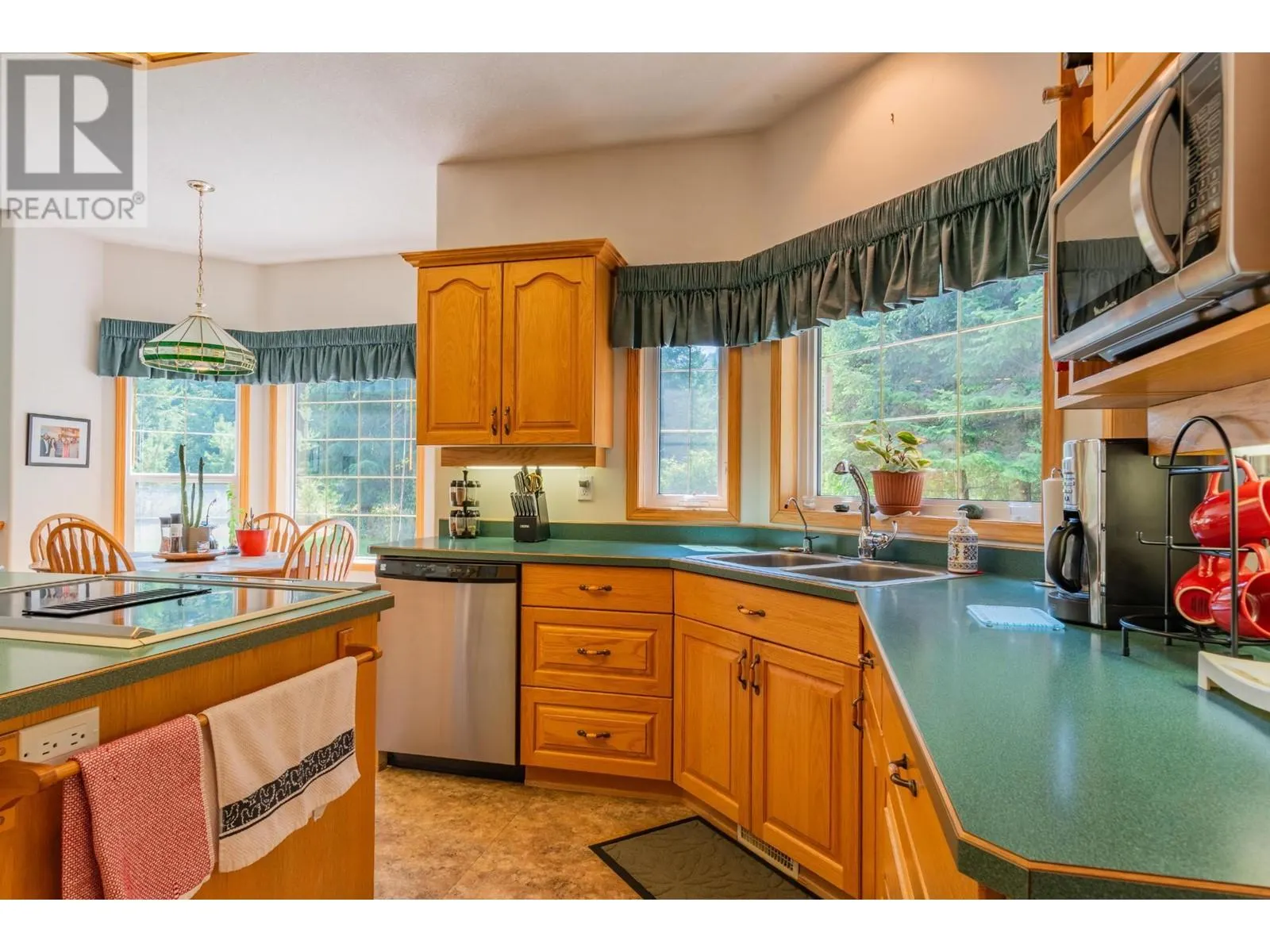 2718 OSACHOFF Road