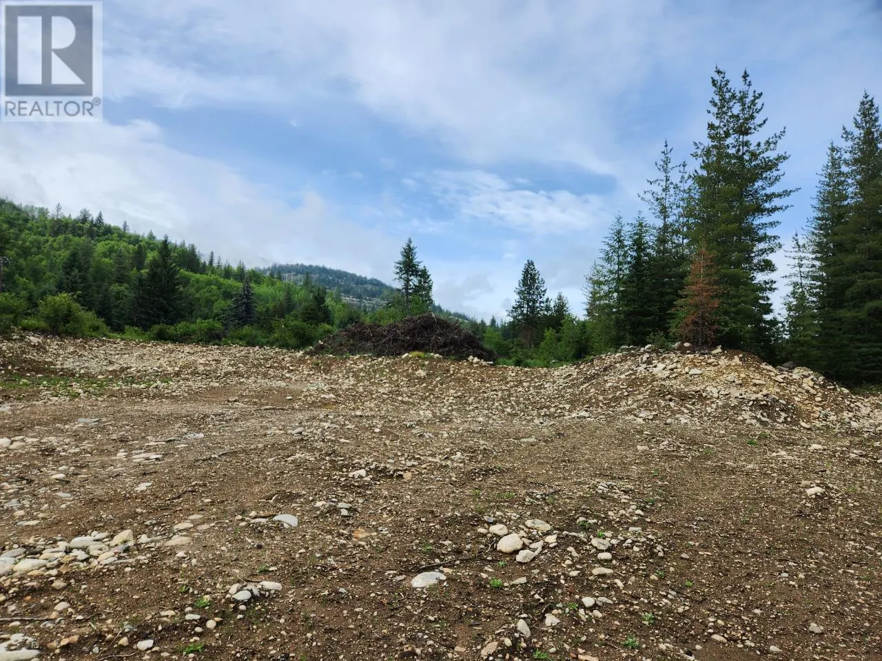 Block 16 22 Highway