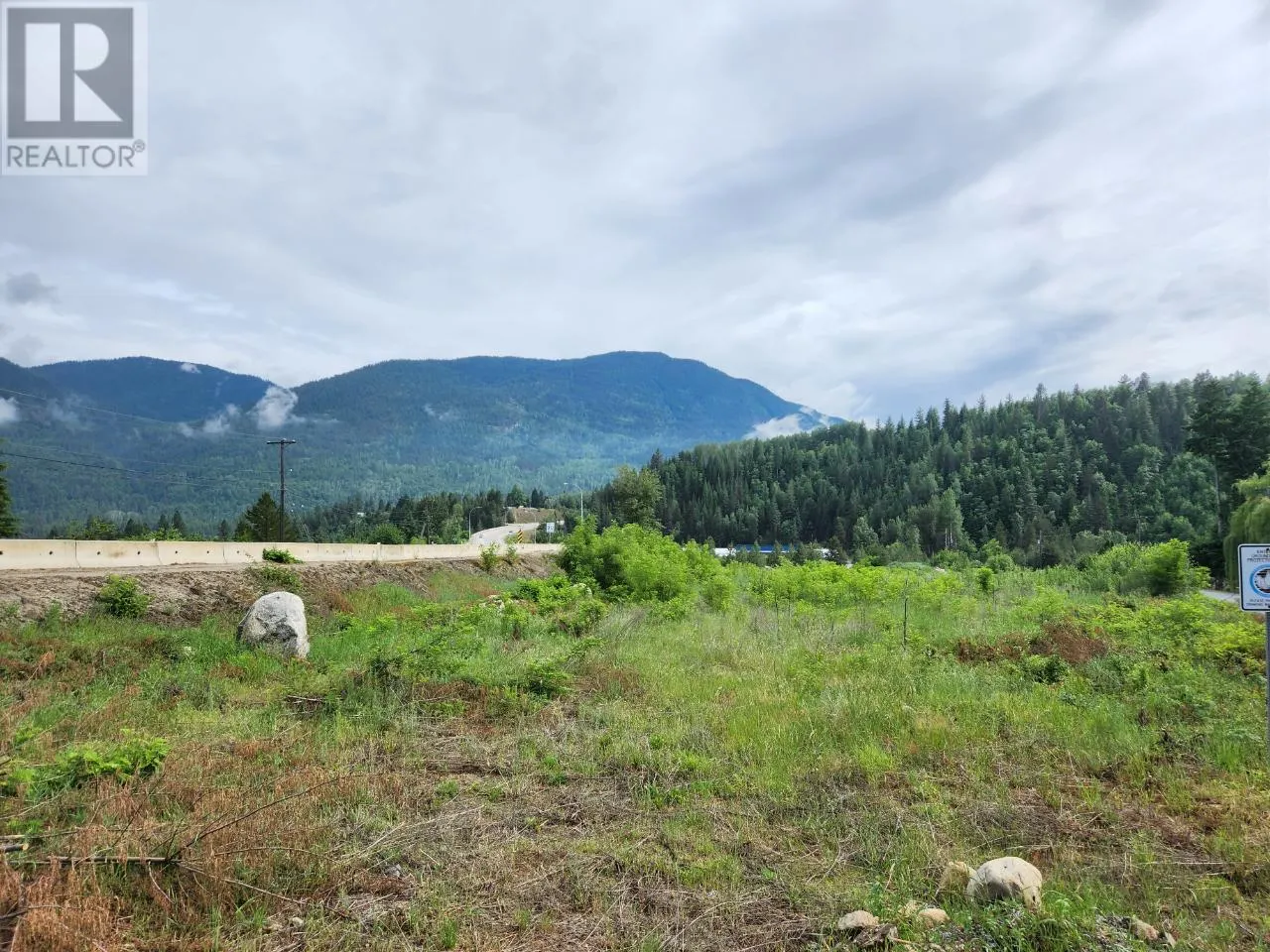 Block 16 22 Highway