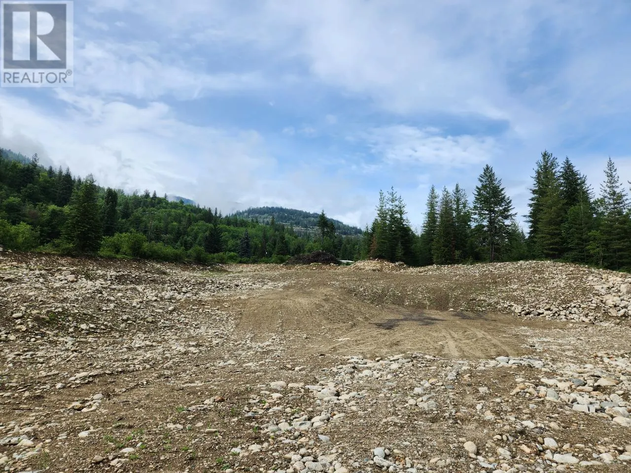Block 16 22 Highway
