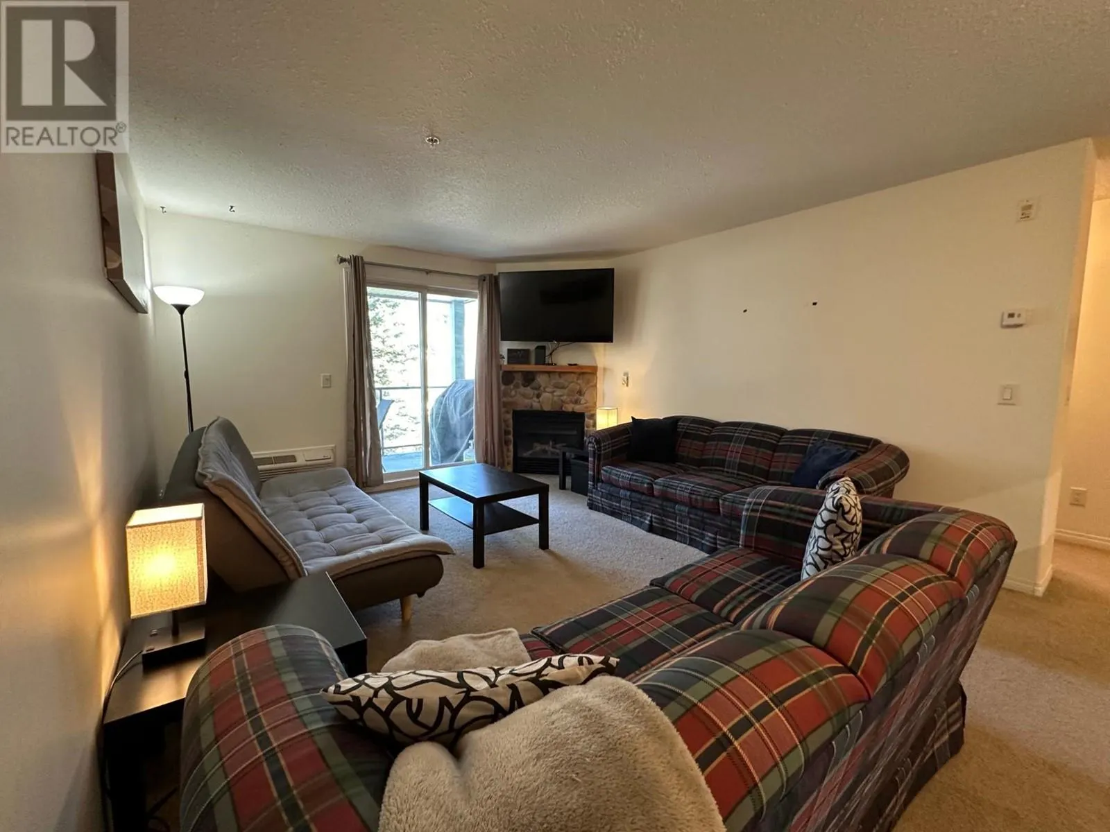 4767 FORSTERS LANDING Road Unit# 210