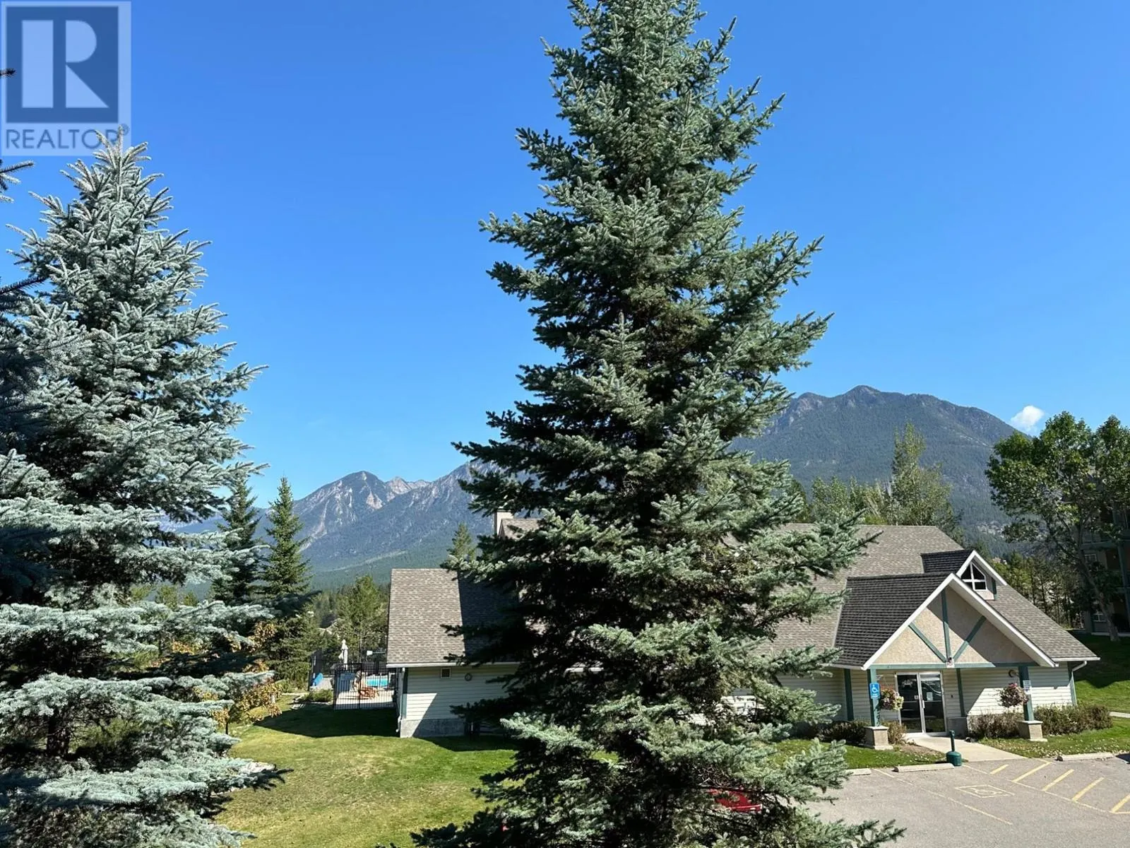 4767 FORSTERS LANDING Road Unit# 210