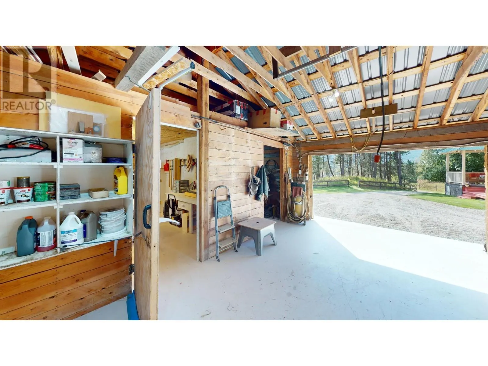 5670 GLENMORE Drive