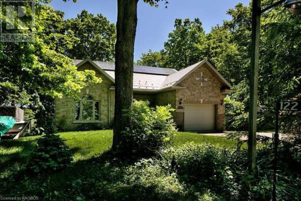 122 MCCULLOUGH LAKE DRIVE, Chatsworth