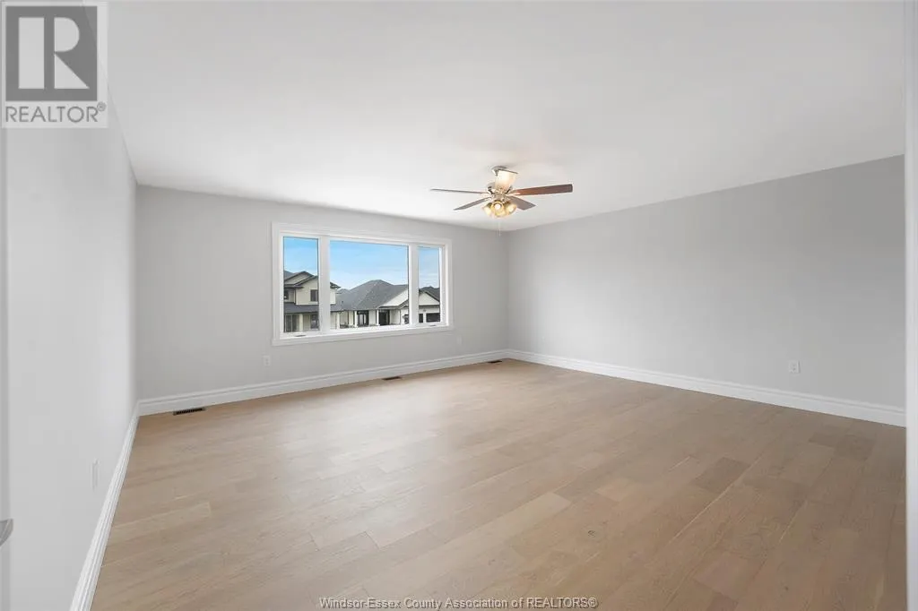 101 KINGSBRIDGE Unit# LOT 44