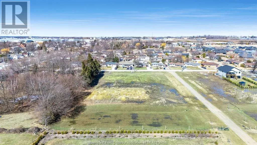 1641 Road 2 East