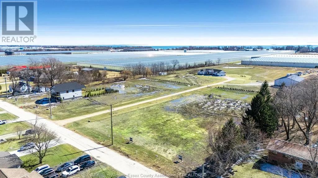 1641 Road 2 East