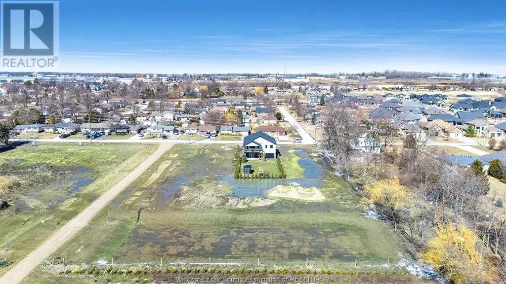 1651 Road 2 East