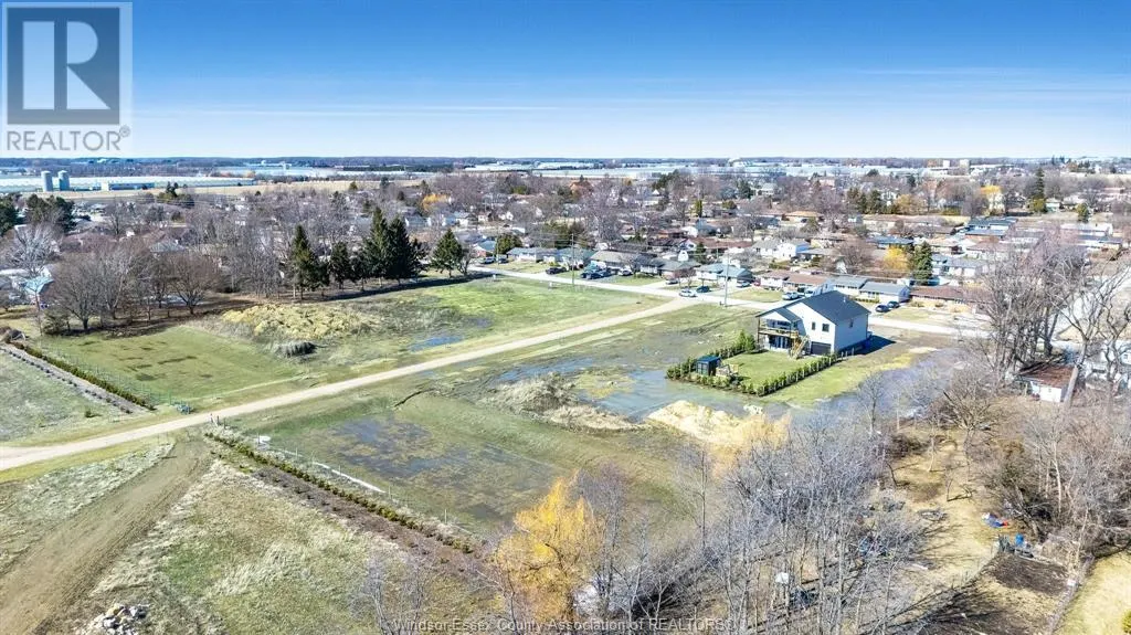 1651 Road 2 East