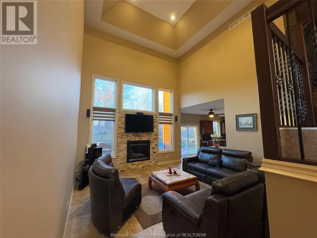 67 THERESA TRAIL