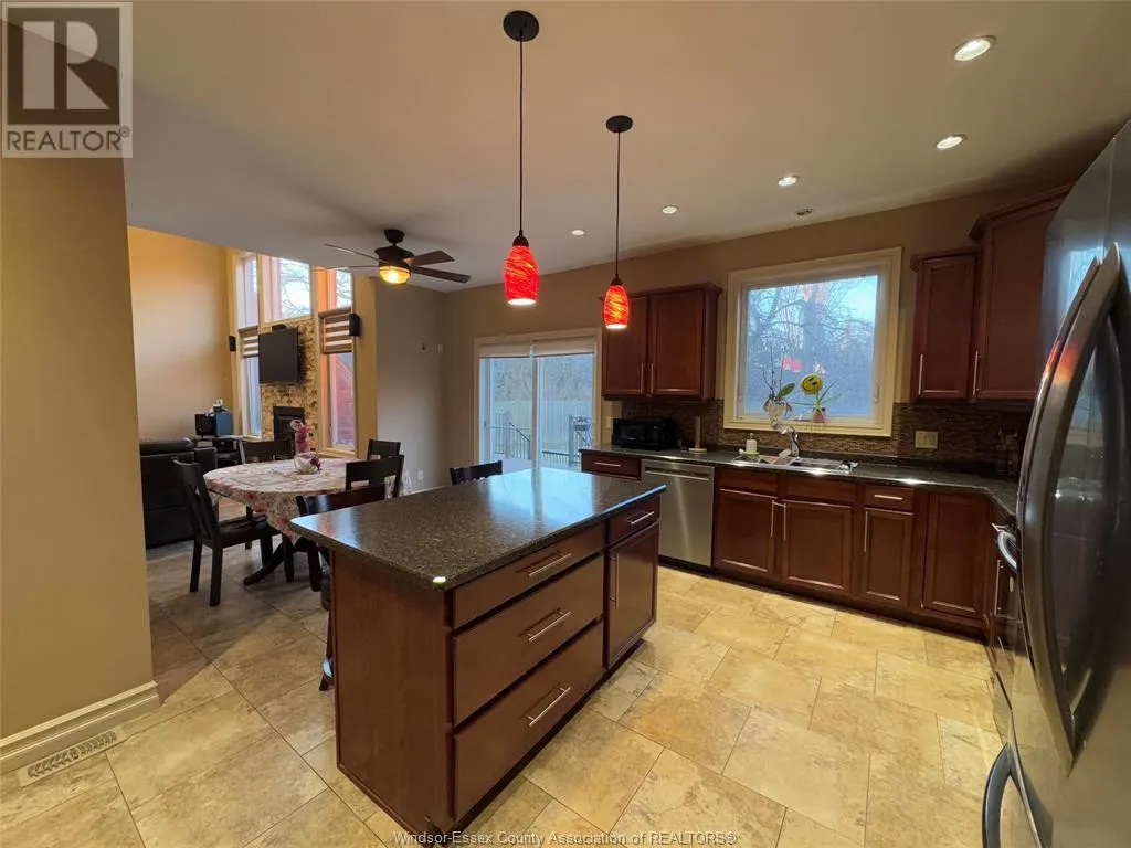 67 THERESA TRAIL