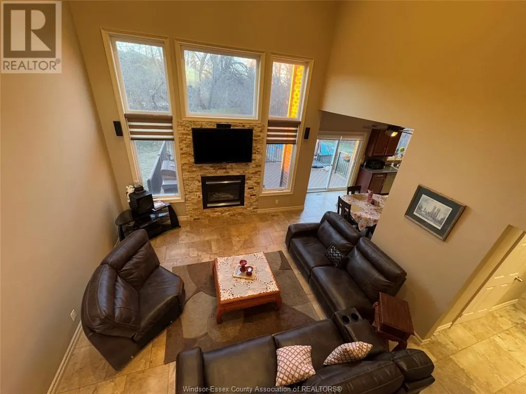 67 THERESA TRAIL