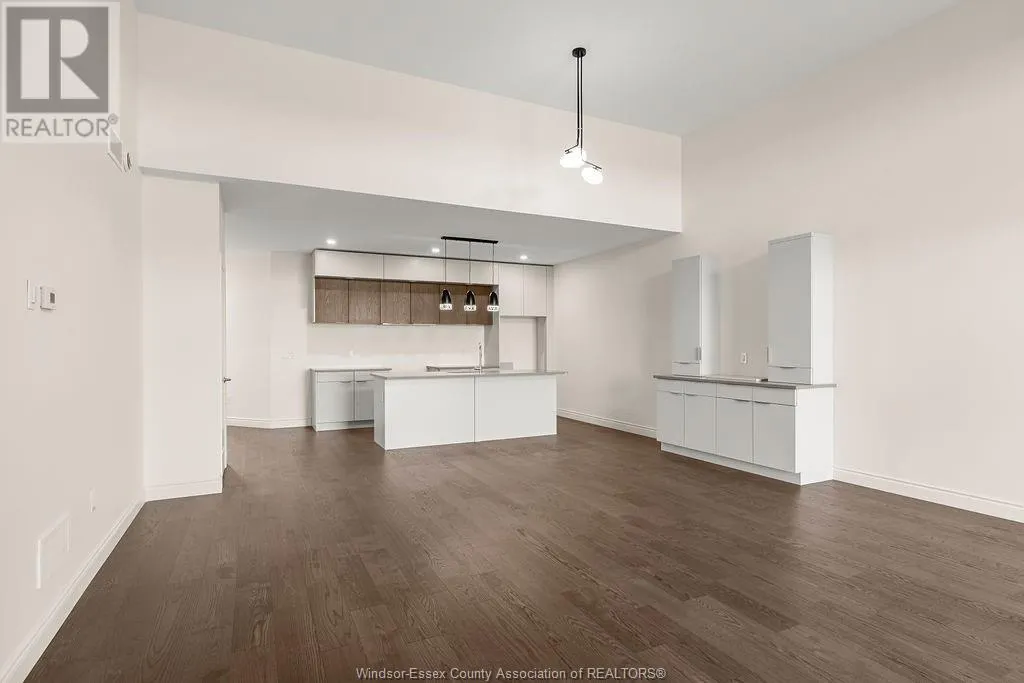 220 MCLELLAN