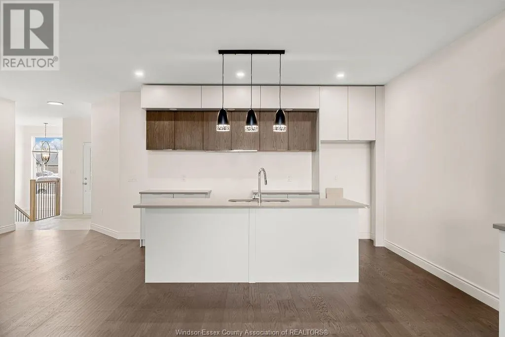 220 MCLELLAN