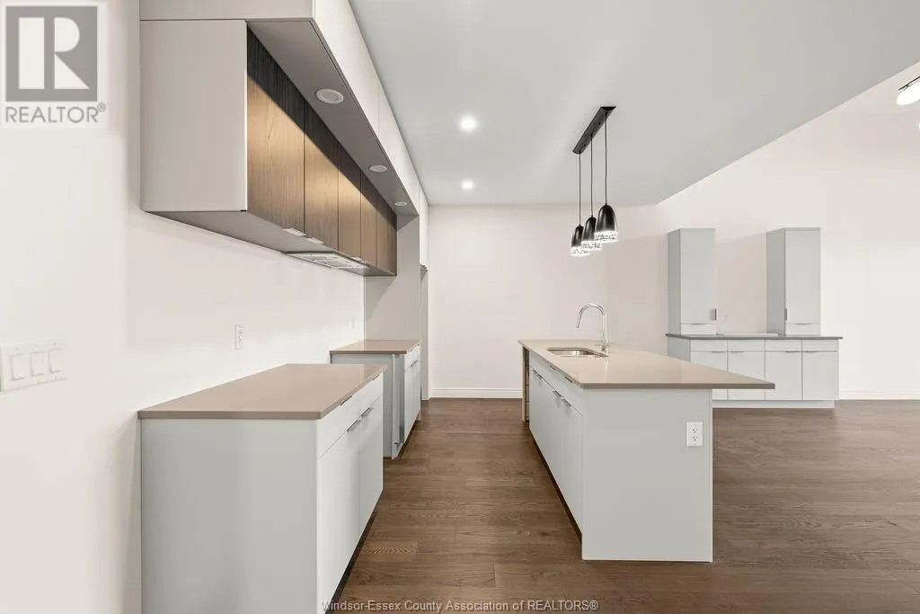 220 MCLELLAN