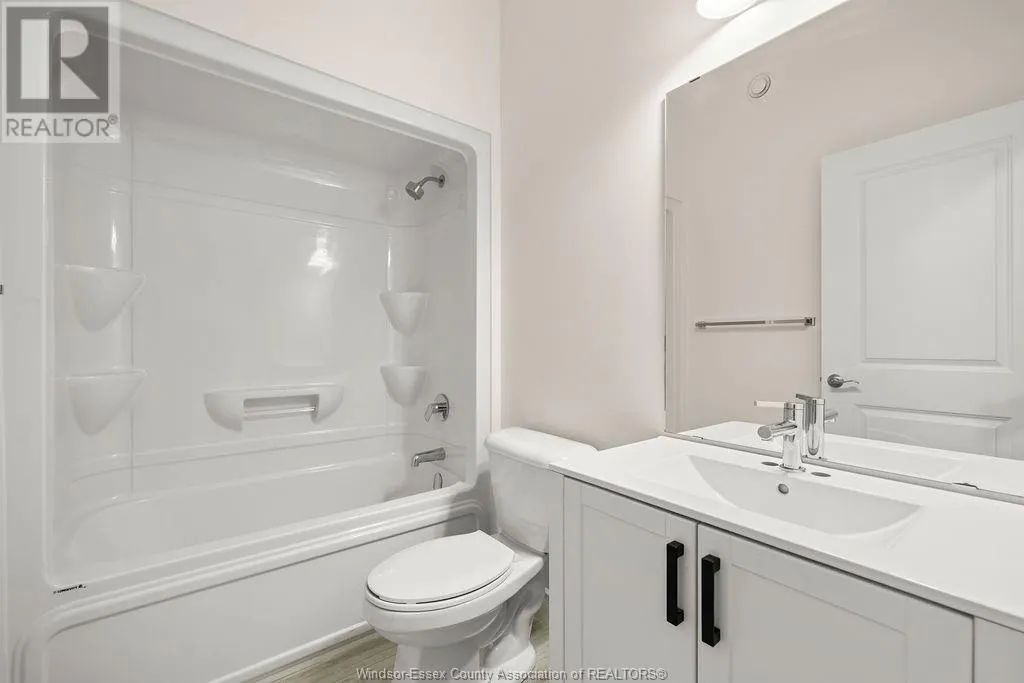 220 MCLELLAN
