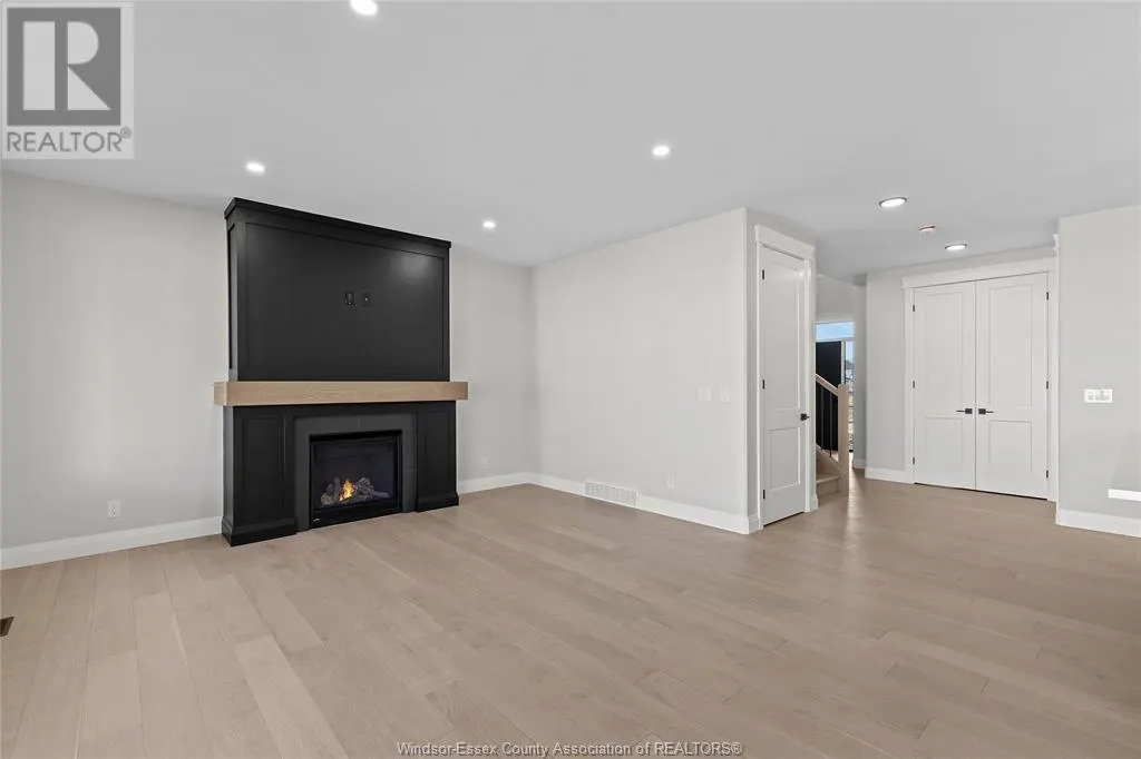 663 LINDEN