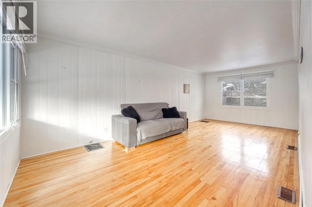360 EAST STREET North